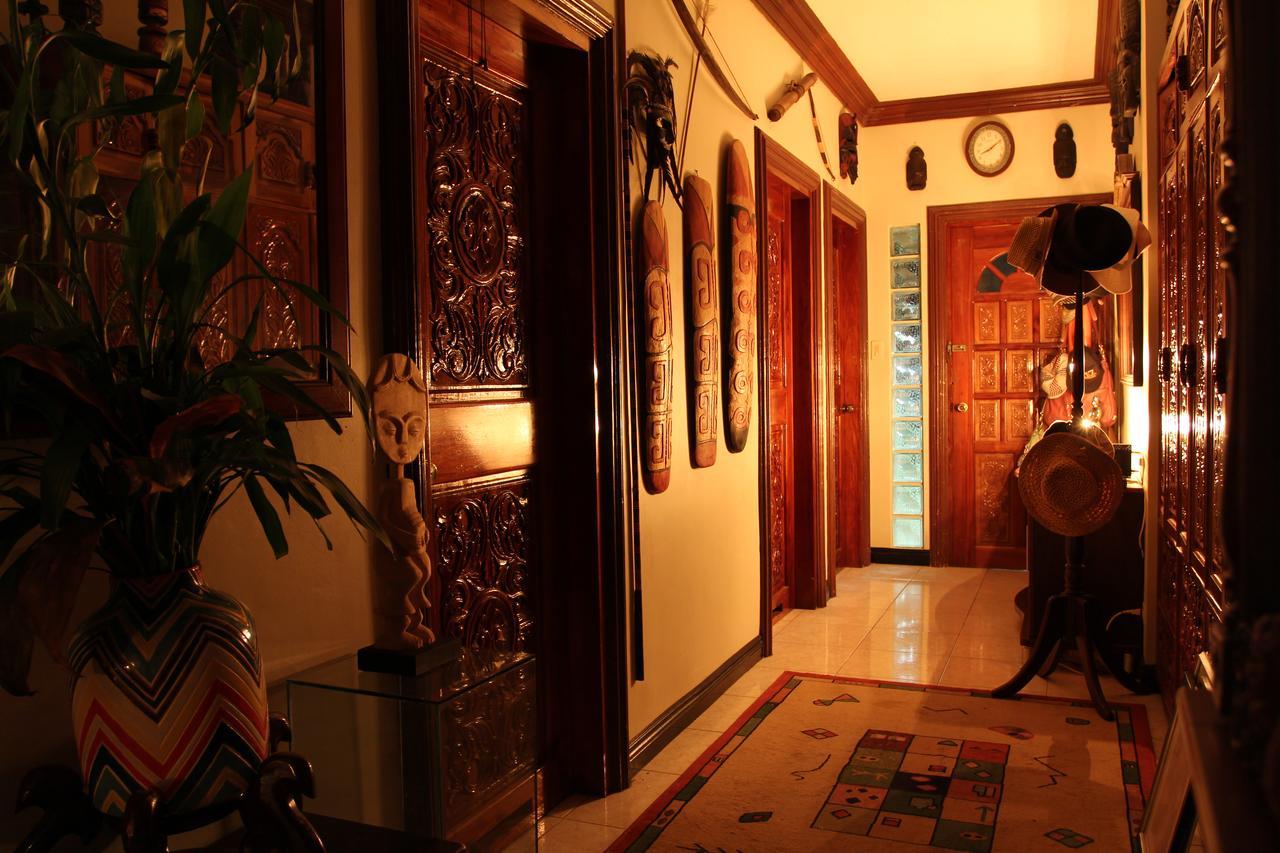 Bed and Breakfast The Wilsons' Shangrila Dumaguete City Exterior foto